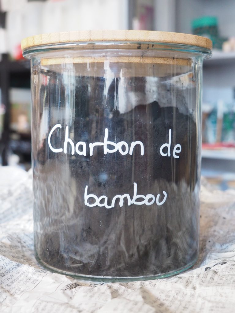 le charbon de bambou