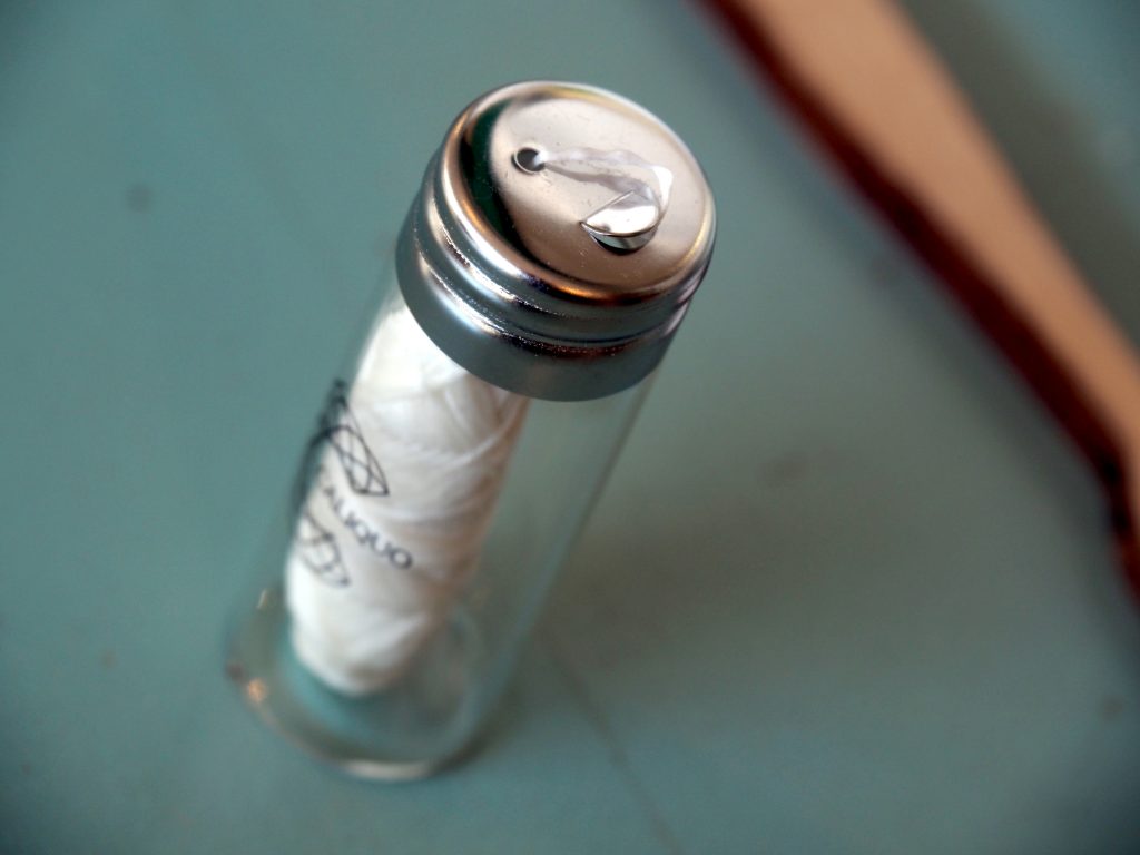 nouveautés d'avril : fils dentaire