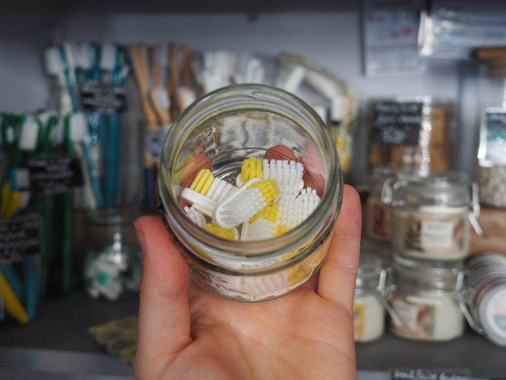 tête de brosse à dent Lamazuna