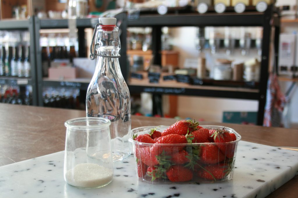 Les Bons ingrédients pour un sirop de queue de fraises